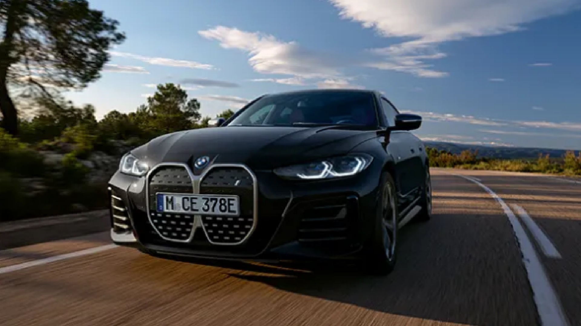BMW I4의 특징