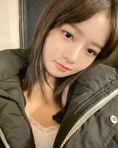 아이브-멤버-레이-셀카-4