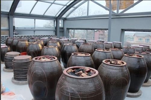 자족청국장-장독대