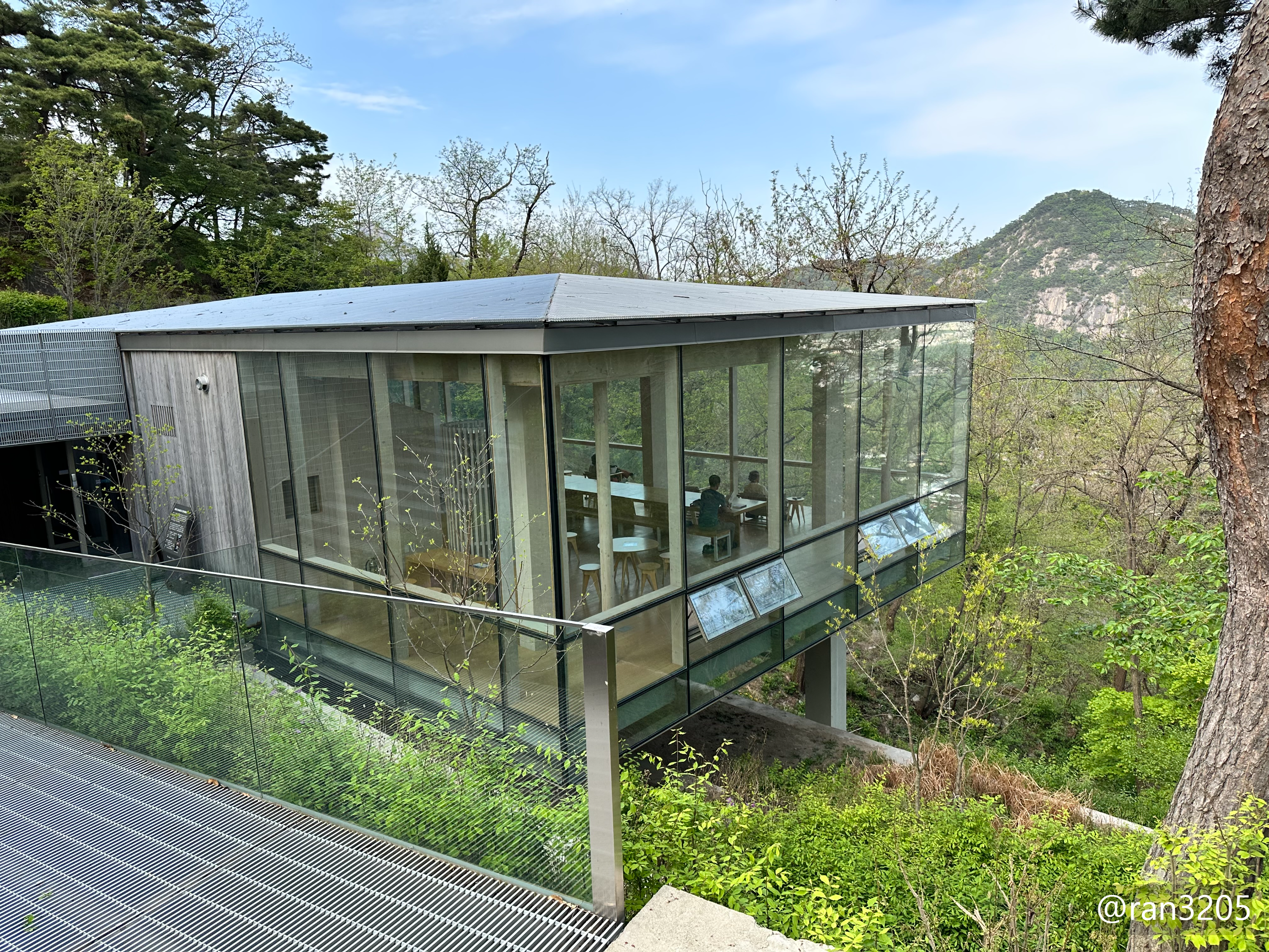 인왕산 숲속쉼터