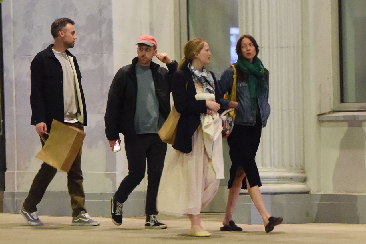 제니퍼로렌스 쿡마로니