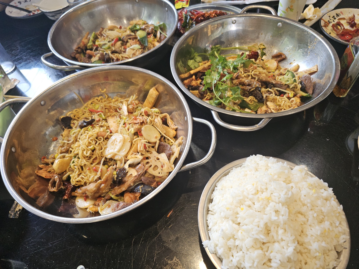 魔锅坊(MOGUOFANF) 麻辣香锅/모궈팡 마라샹궈