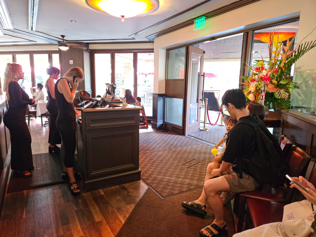 울프강 스테이크 하우스 웨이팅