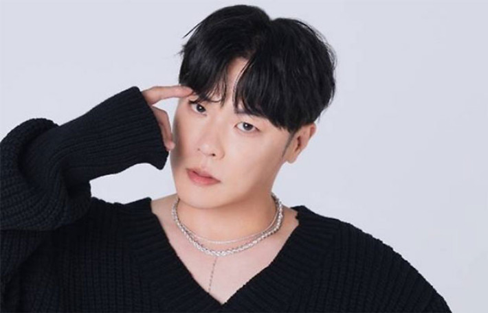 가수 휘성의 갑작스런 비보