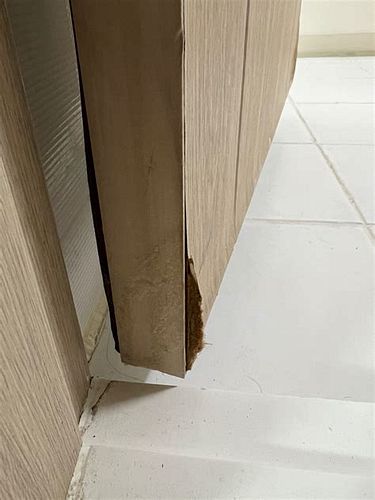 문 시트지 시공