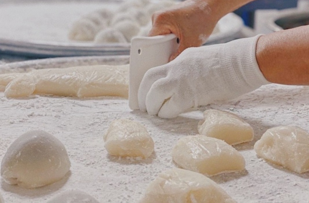 한국기행-나의오래된단골집-제천-찹쌀떡-덩실분식