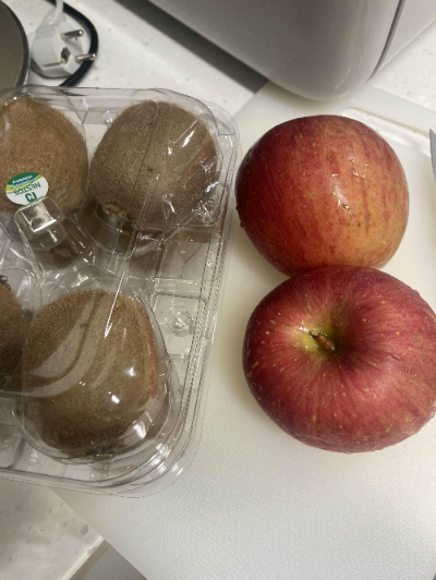 키첸-초고속-진공블렌더-키위-사과-주스