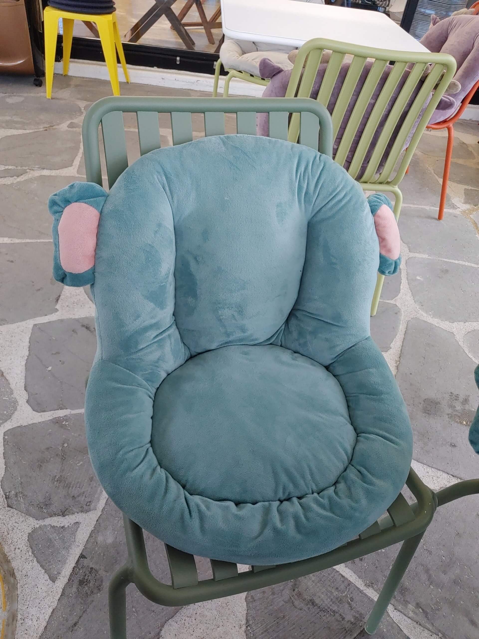 더_카이트21_카페_방석