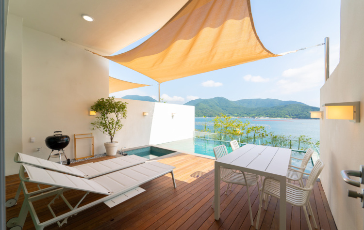 사진 예쁘게 나오는 예쁜 풀빌라 BEST 10, 국내 풀빌라 추천 (부산, 여수, 통영, 제주, 남해, 부안, 거제, 강릉, 경주, 포항)