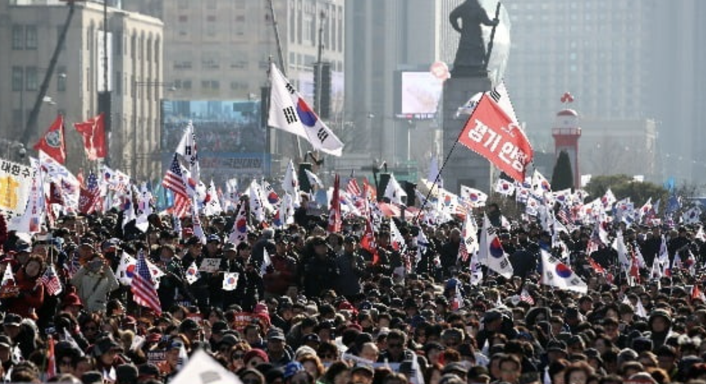 극우 단순히 '극단적 우파'가 아니다?