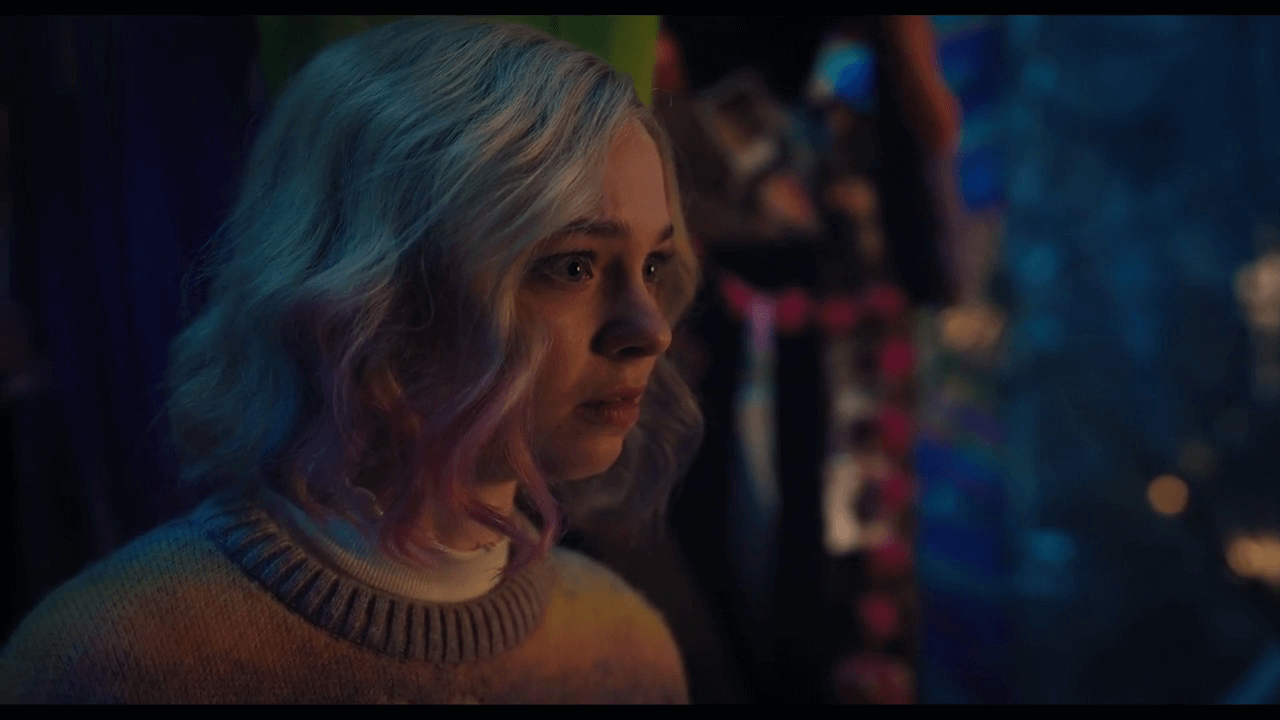 넷플릭스 드라마 '웬즈데이 시즌 1' 6화 - 웬즈데이에게 진심으로 화가 난 이니드