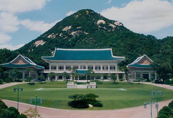 청와대-본관