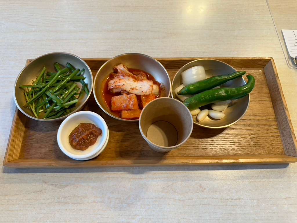 기본반찬 사진