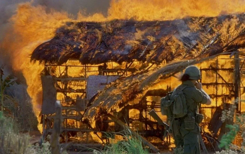 영화 플래툰 스틸컷