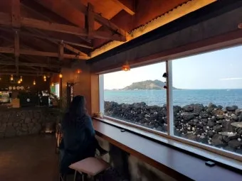 제주 협재 카페 추천 해변 보이는 루프탑 카페 리스트_25