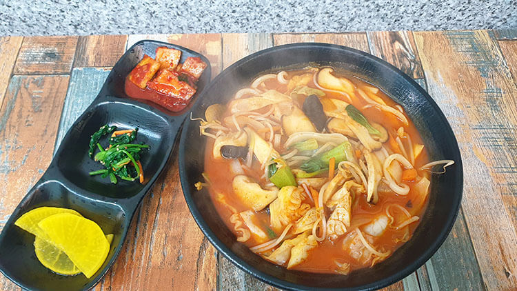 일번지포차-만우짬뽕과-기본찬