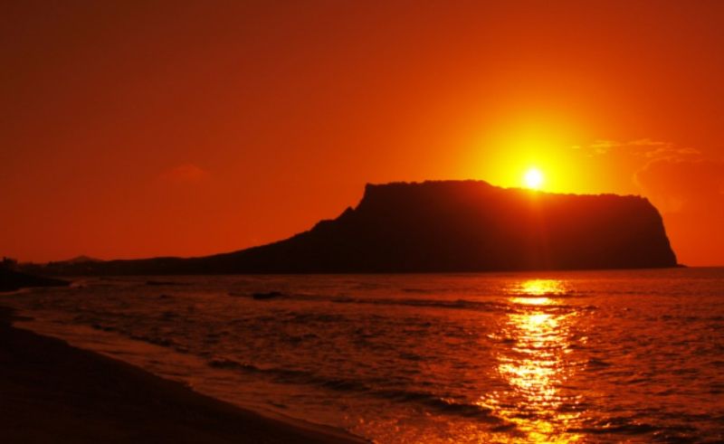 jeju-sunrise-spots-seongsan-ilchulbong-peak-seopjikoji-sunrise-schedule