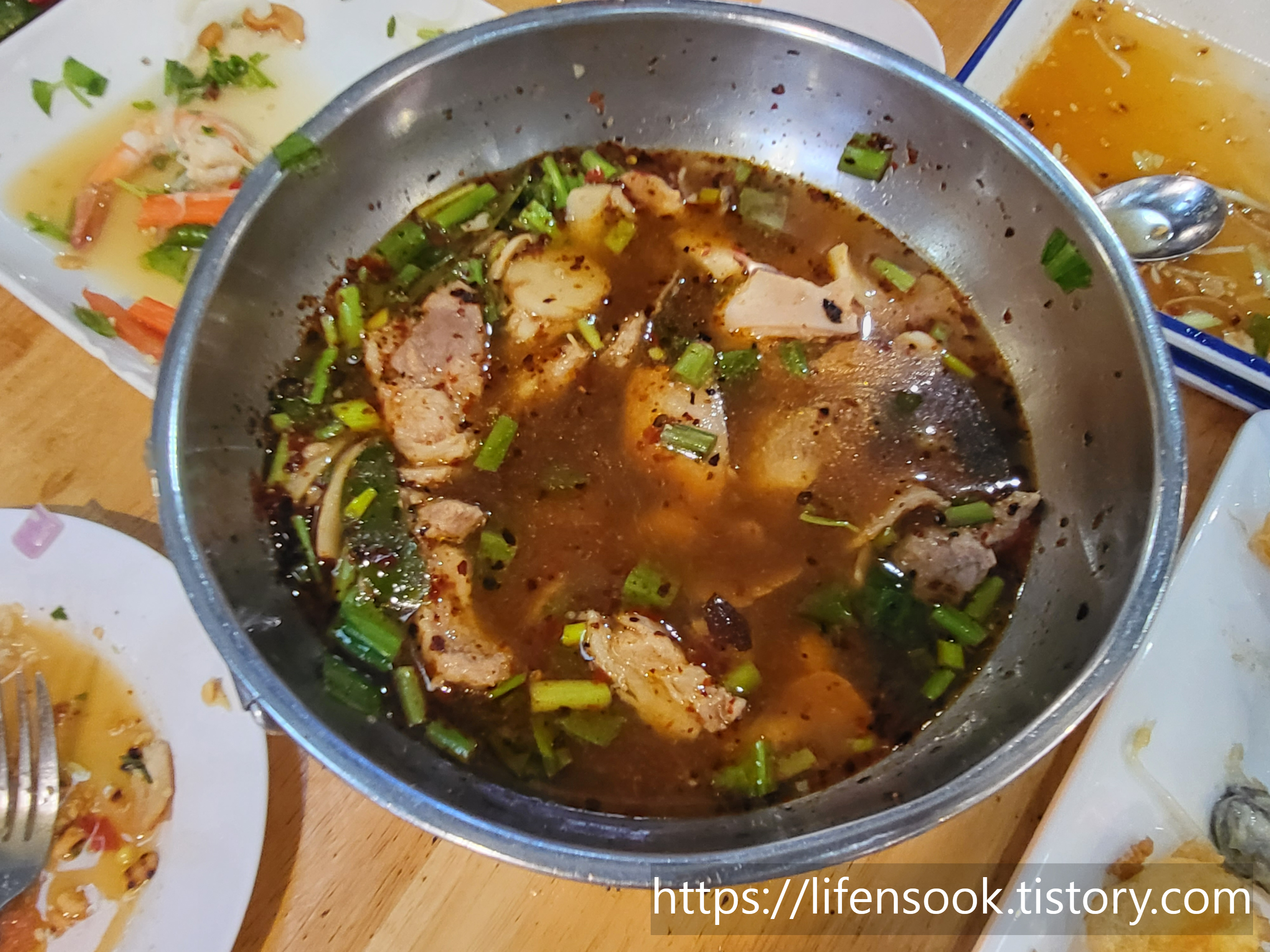 삭카독 음식 8
