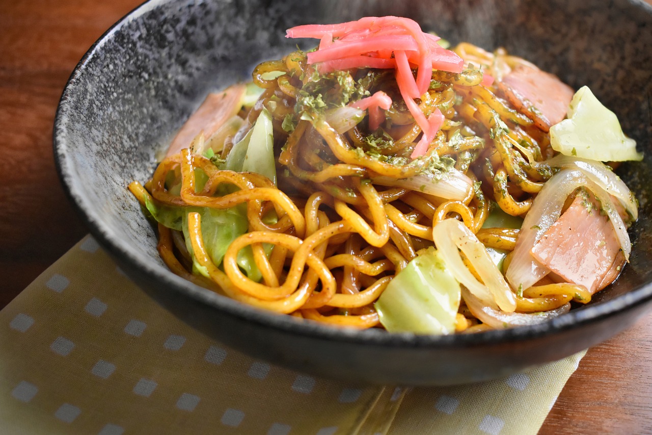 야끼소바 재료 준비, 레시피, 깊은 맛을 내는 방법 관련 사진