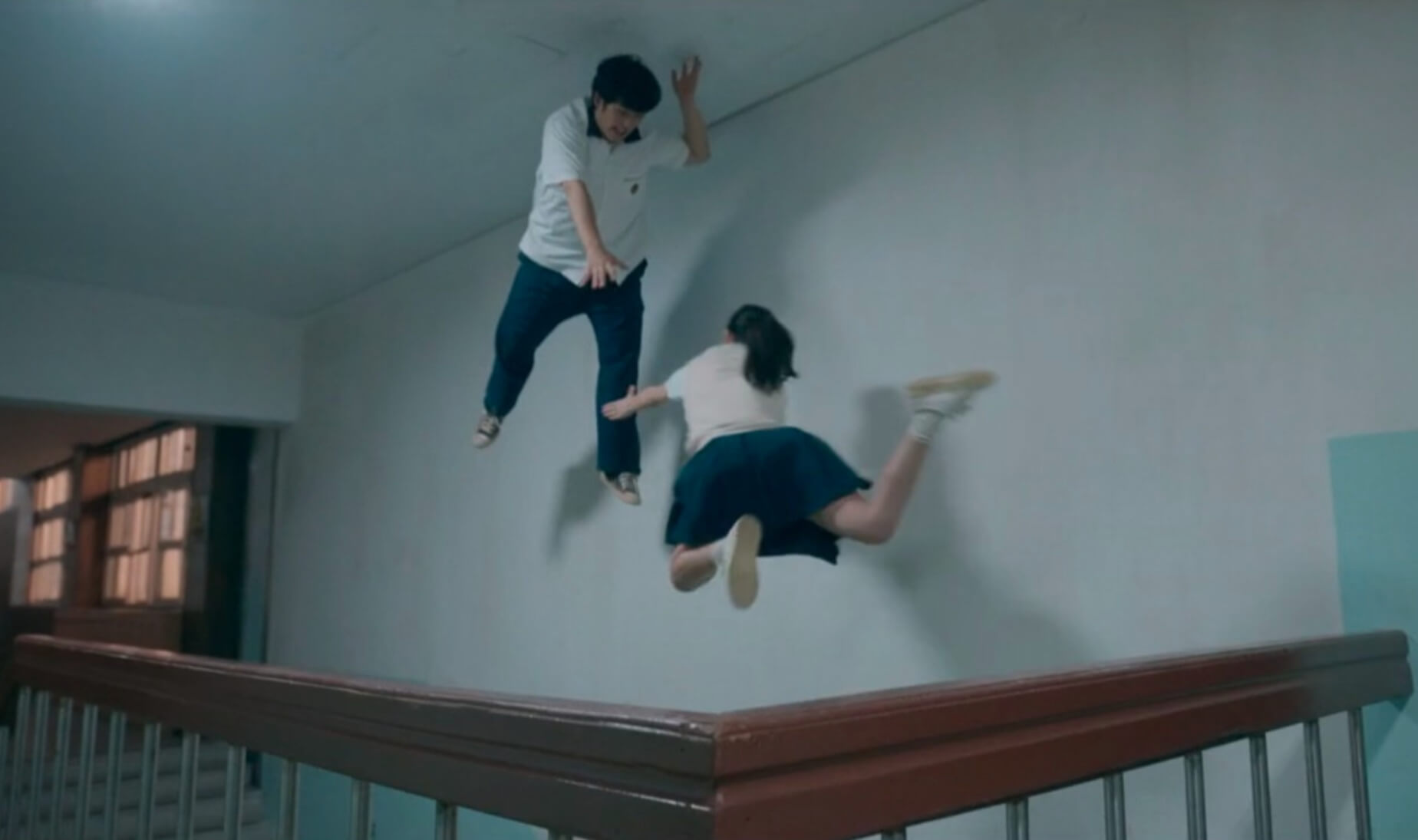 무빙