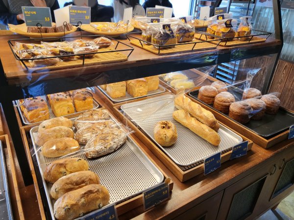 카페랄로-베이커리1