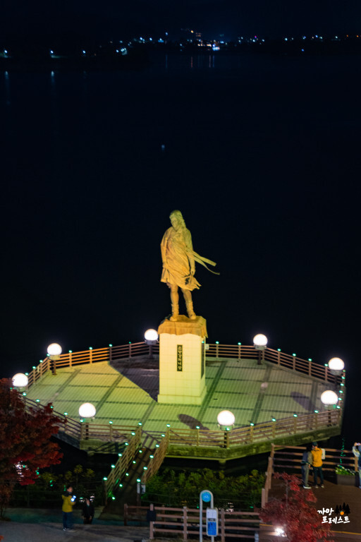 춘천 소양강 처녀상