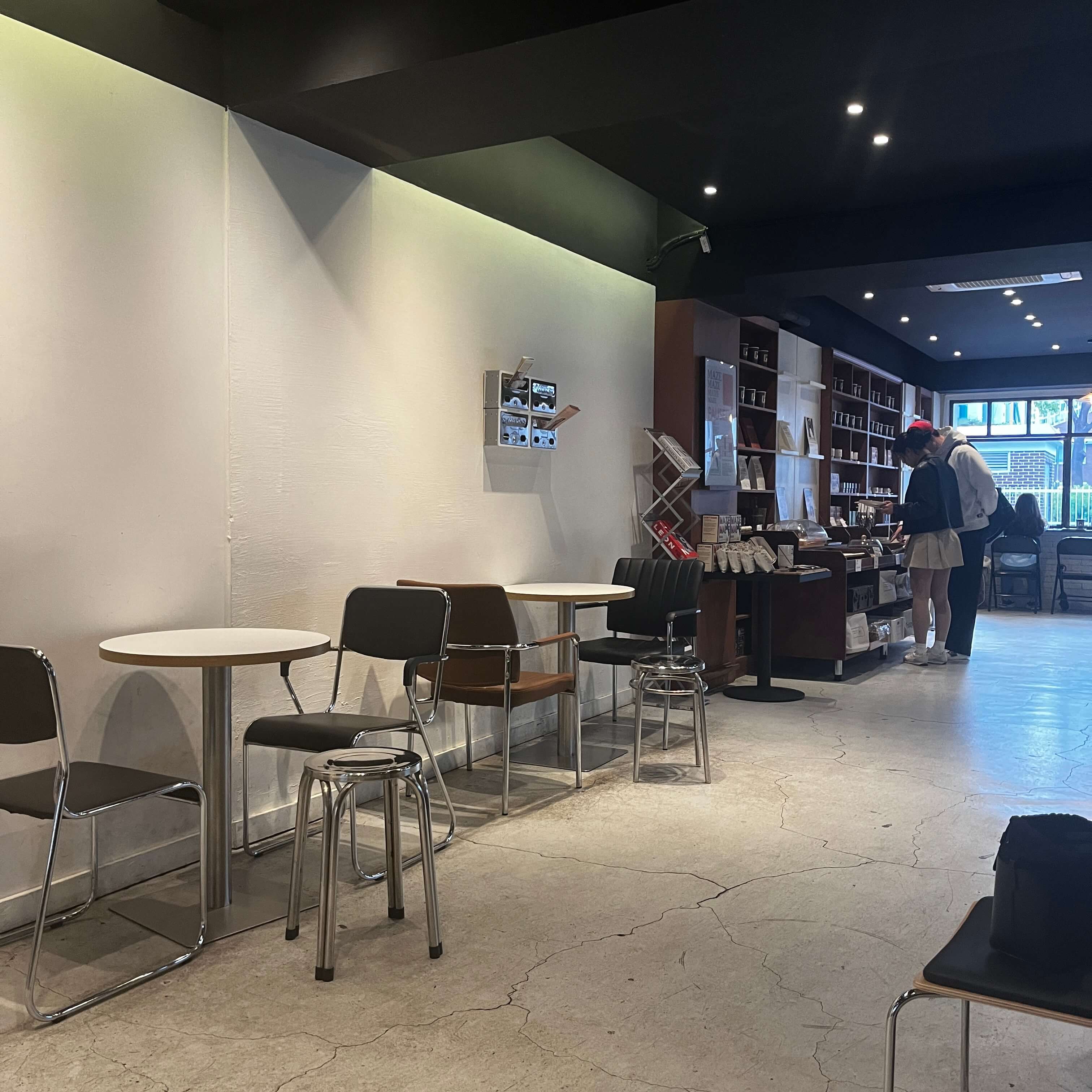 메이즈메이즈 내부