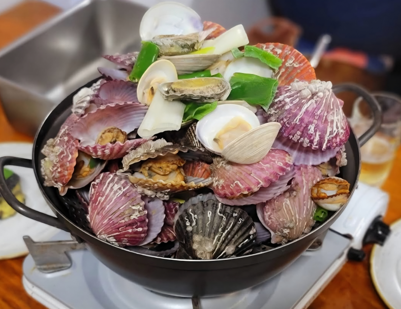 가리비가 수북했던 조개찜 메뉴