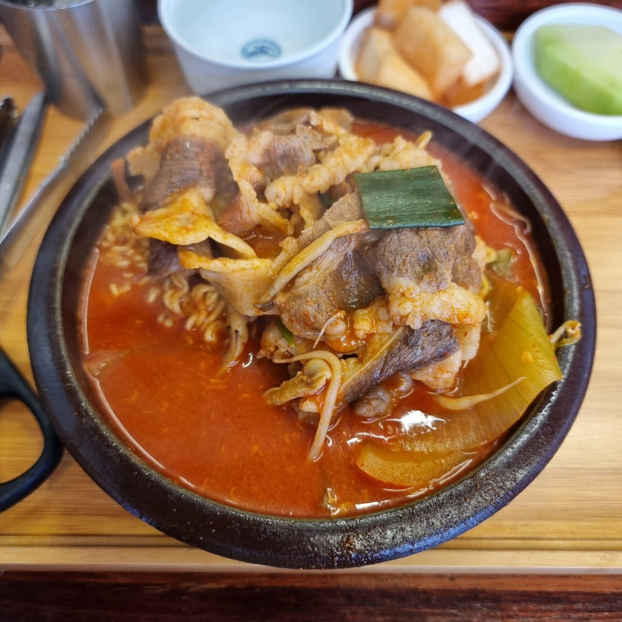 우삼겹 라면
육개장 라면
우삼겹 육개장