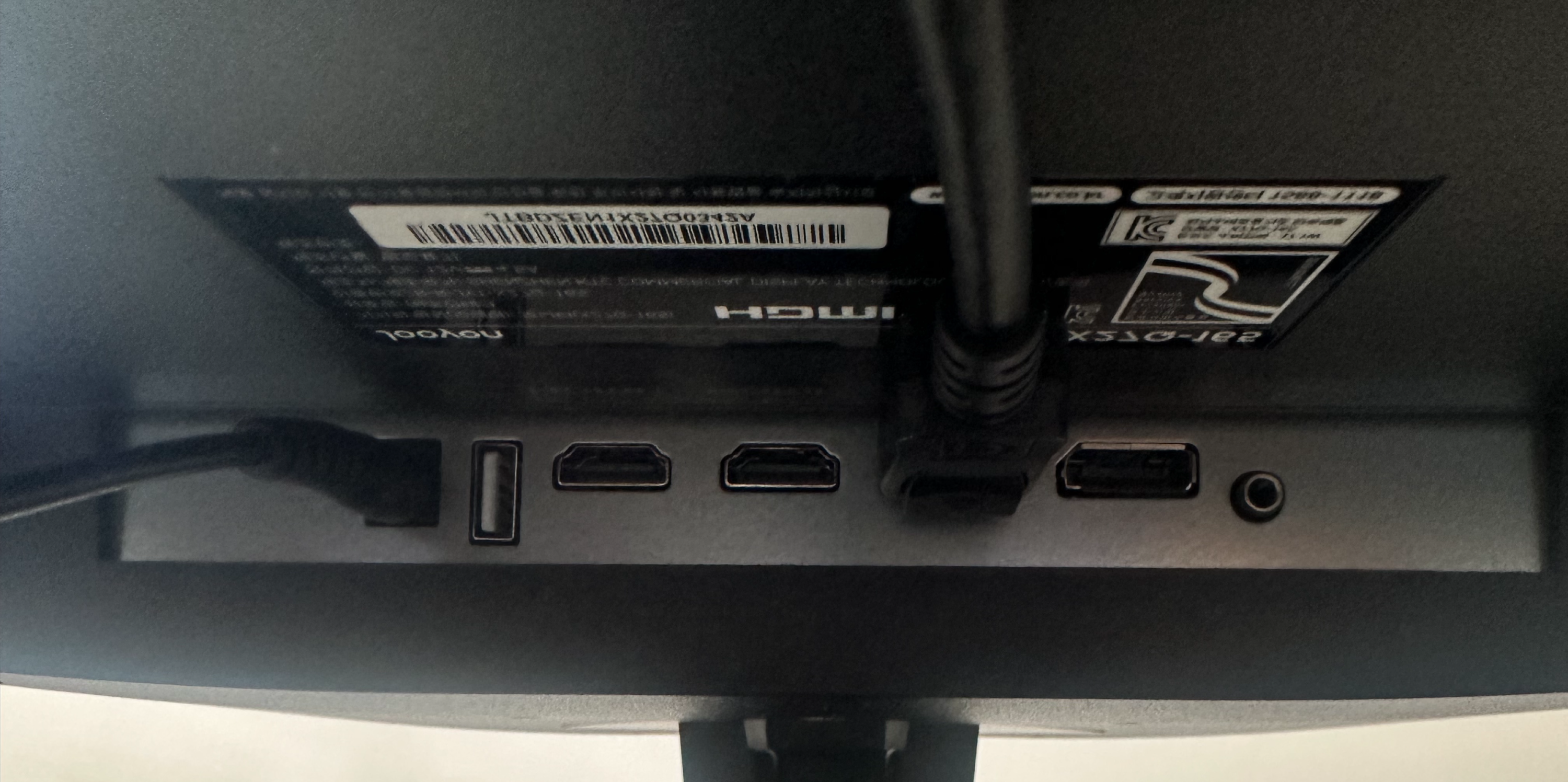 모니터-케이블-상태-사진