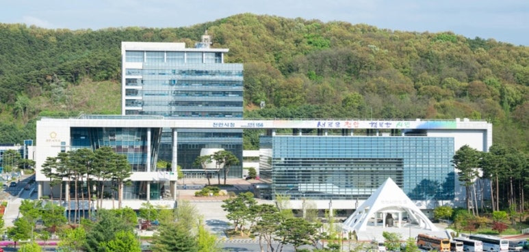 천안시 서북구청장 사망