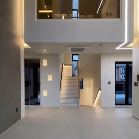 거실이 넓고 이쁜 신현동에 있는 단독주택