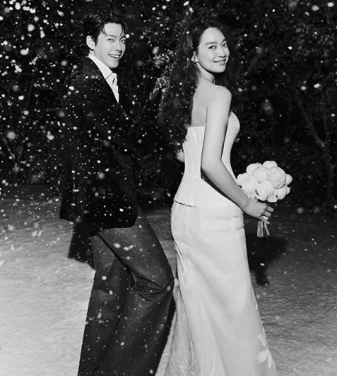 김우빈 신민아 결혼