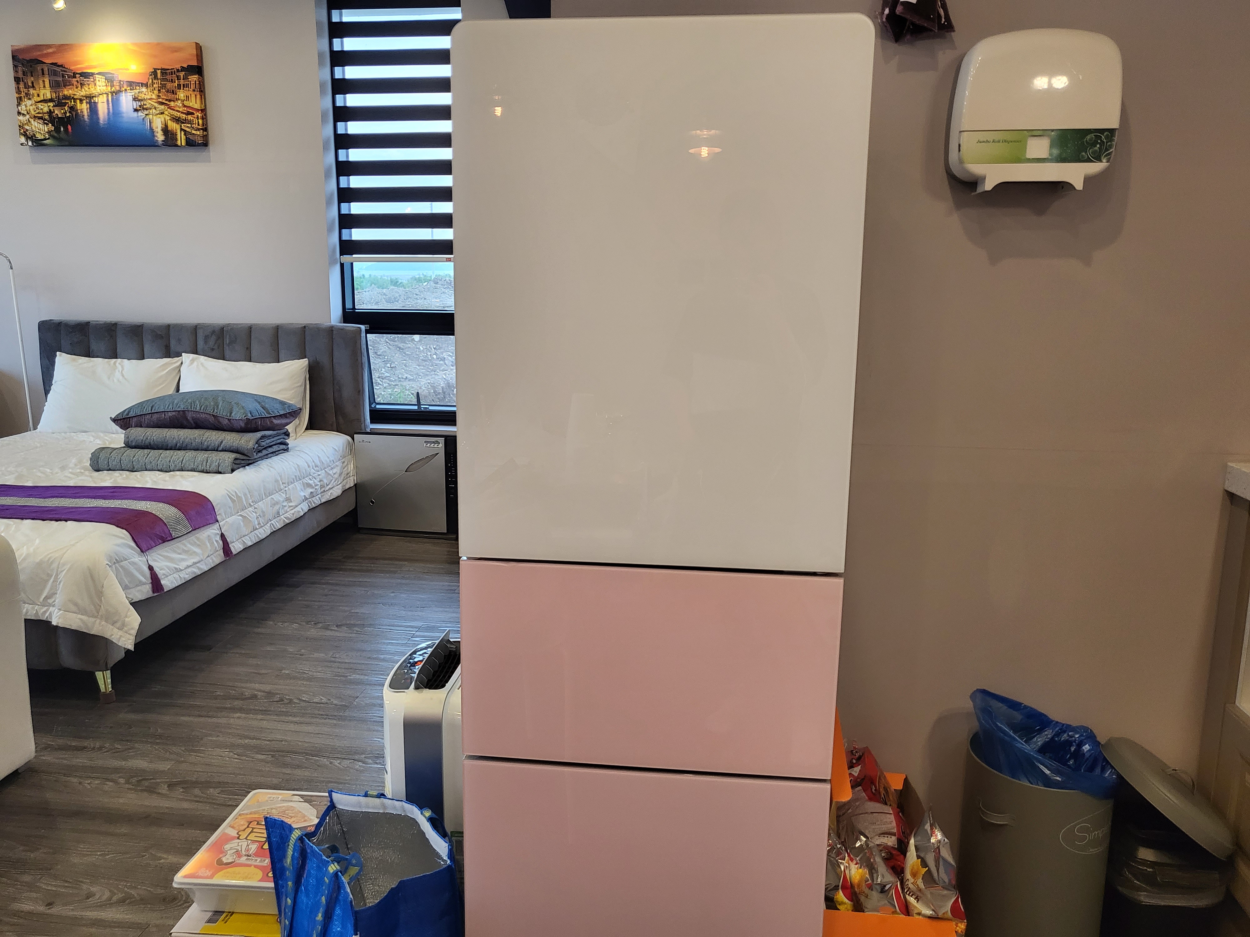 온펜션 - 냉장고