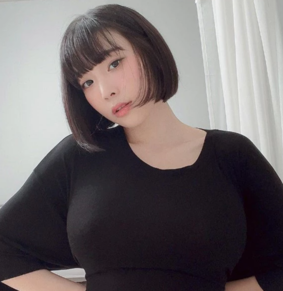 강인경 프로필 나이 경력 인스타 및 모델 강인경 폭로 상황 정리