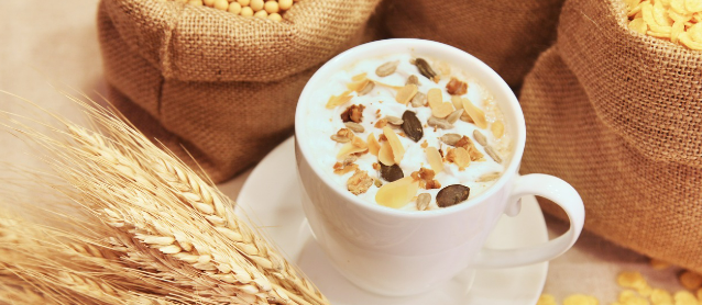 우유가 포함된 시리얼 이미지