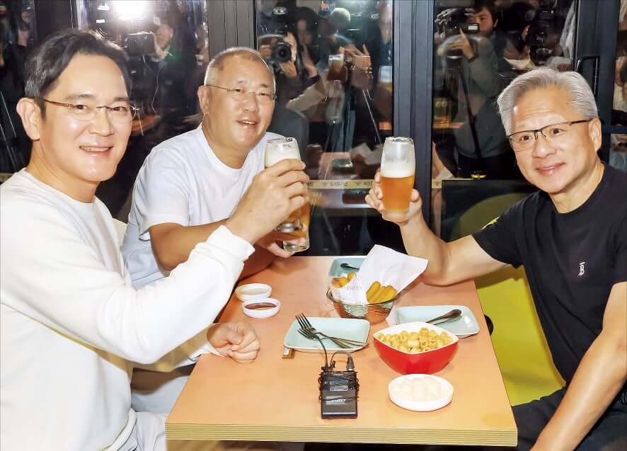 젠슨 황