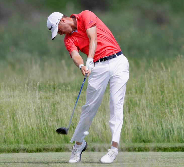 있는 힘껏 때려보는 우드샷