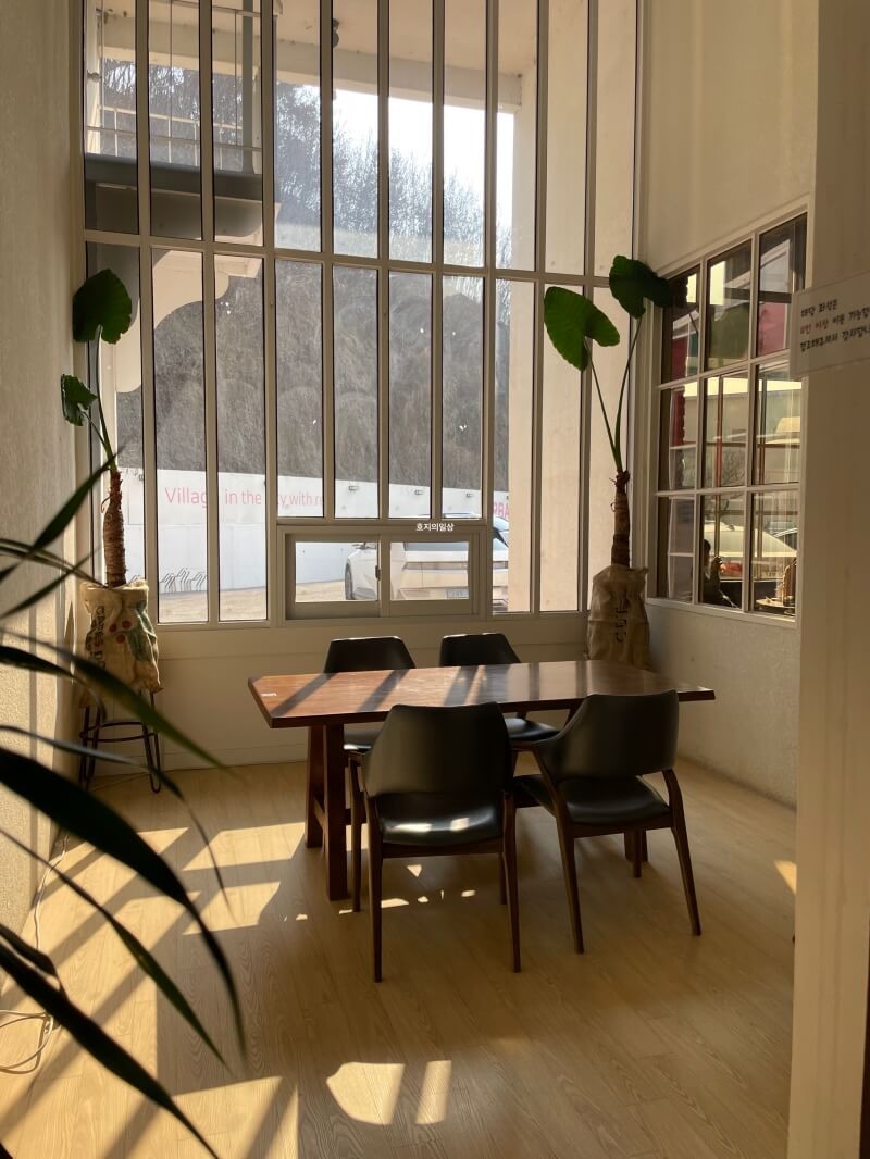 동탄 대형 베이커리 카페 어반리st - 독립 스터디 공간