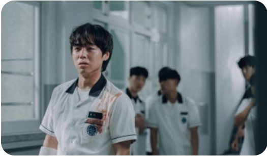 웹툰 속 사회문제 (약한영웅, 현실반영, 해석)