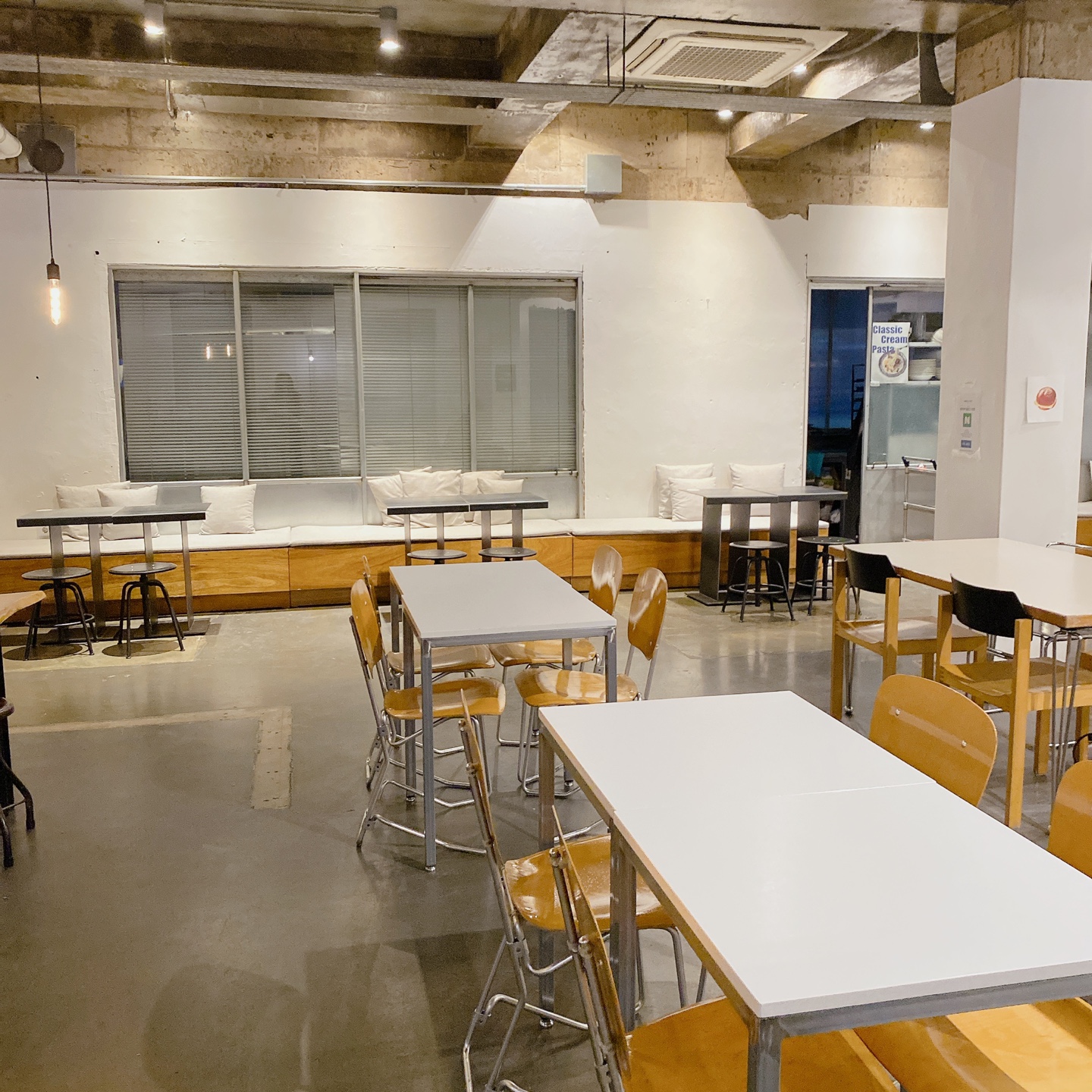 카페 어반르토아 제주 구남동 제주교육박물관 번 bun 맘카페 브런치카페