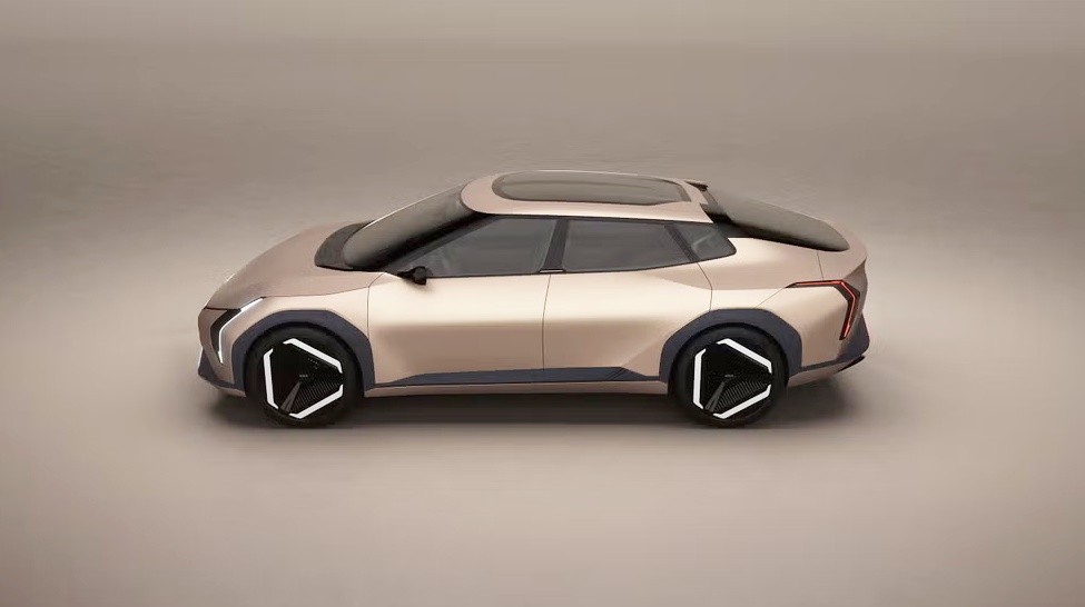 2025 기아 EV4 최신 정보! 가격, 제원, 주행거리까지 완벽 정리