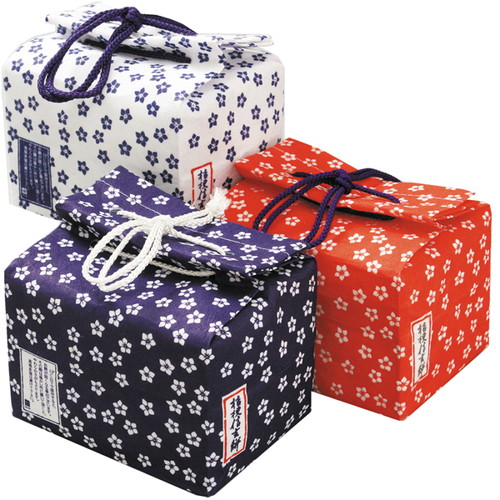 키쿄우 신겐모찌(桔梗信玄餅)