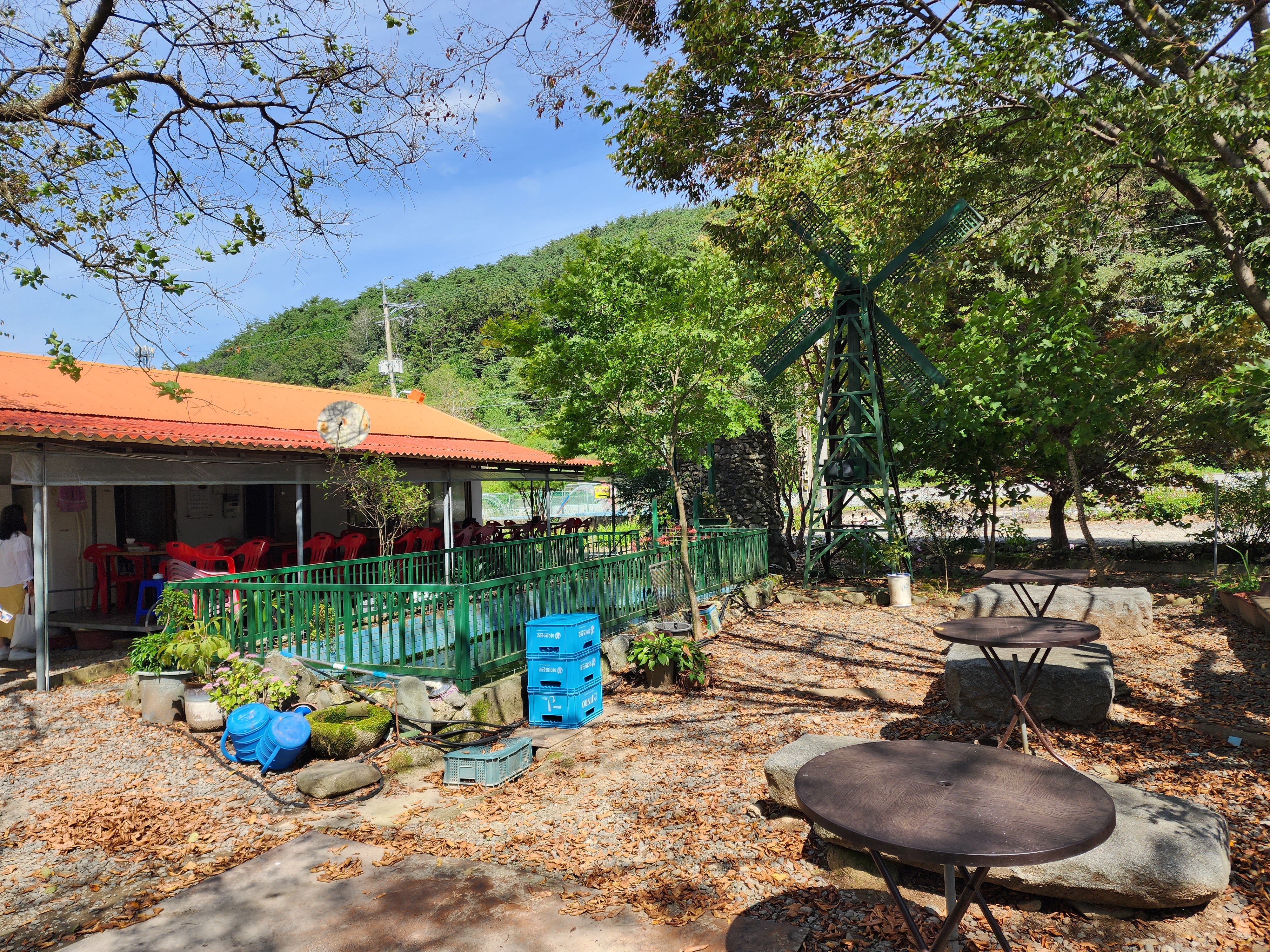 월산 송어횟집 외관