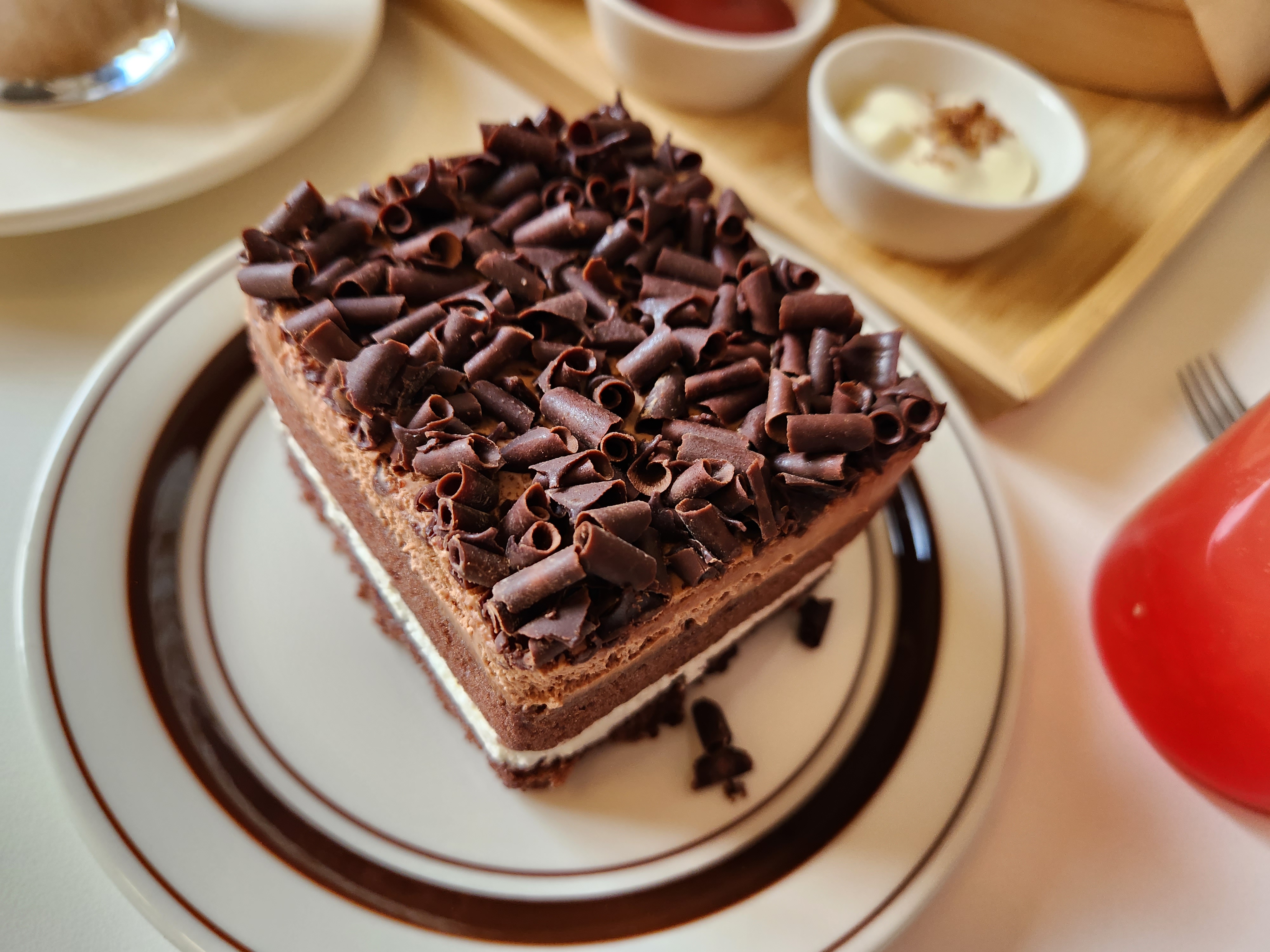 더블 초코 케이크