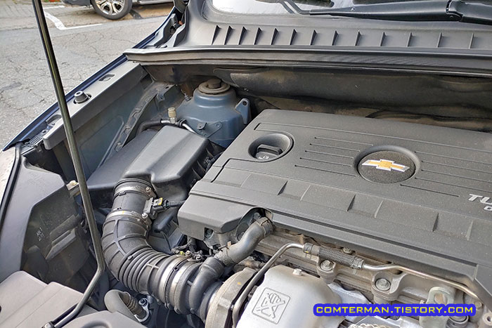 올란도 본네트 내부