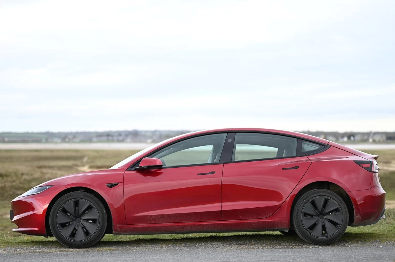 자율주행차를 대표하는 테슬라