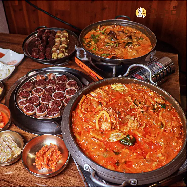 혼을 담은 가문의 전통 83년 이북식 순대 노포 전국 택배 주문 부산 남포동 맛집 추천 생방송투데이 막창순대 오늘방송 고수뎐