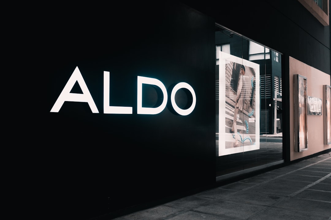 Ballad. 이 문구의 핵심 주제는 음악 장르인 발라드이므로 가장 중요한 명사로 추천합니다.