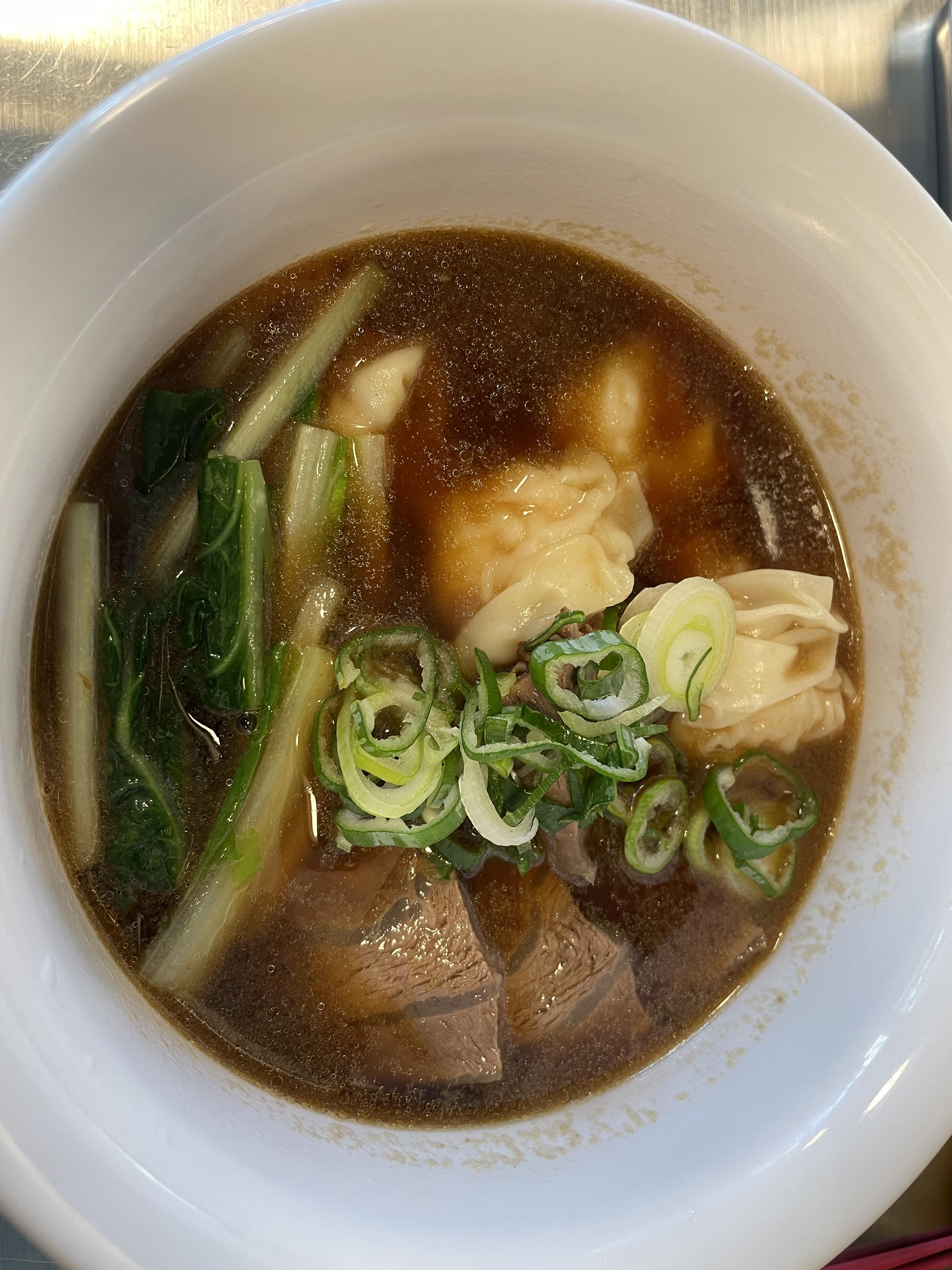 진사부 우육면 새우완탕 우육면